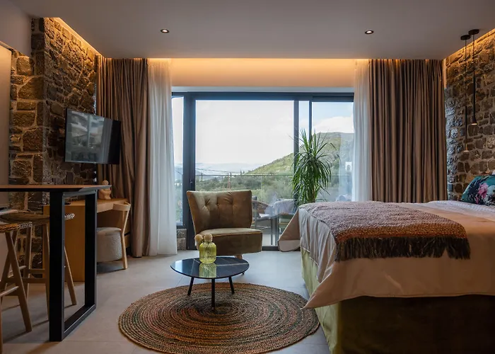 Opal Executive Hotel