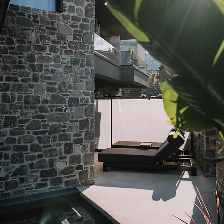 Отель Opal Executive 4*