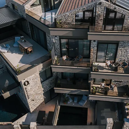 Отель Opal Executive 4*