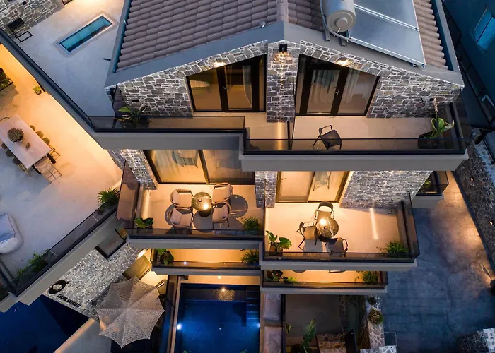 Opal Executive فندق