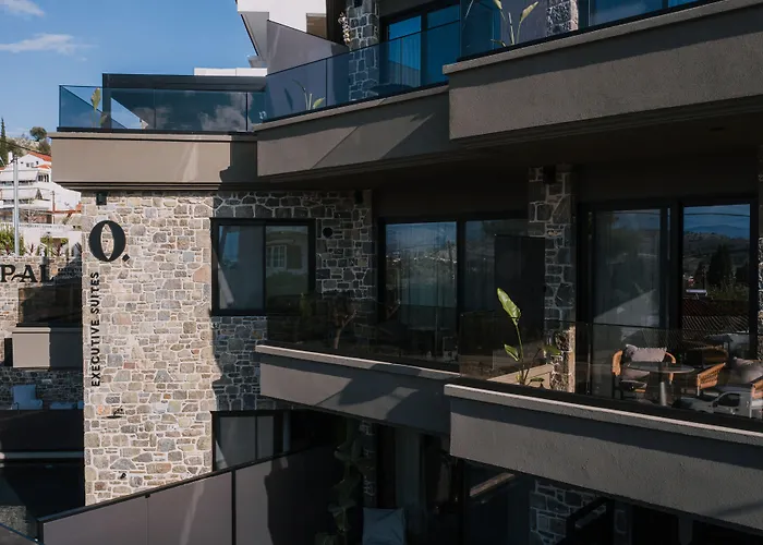 Opal Executive فندق 4*