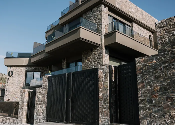 Opal Executive 4* نافبليو